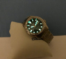 Load image into Gallery viewer, Seiko SKX013 Jade SRPD Mod Mens Automatic Custom Watch Sapphire NH36
