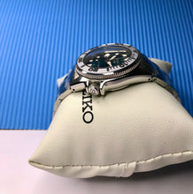 Load image into Gallery viewer, Seiko SKX013 Jade SRPD Mod Mens Automatic Custom Watch Sapphire NH36
